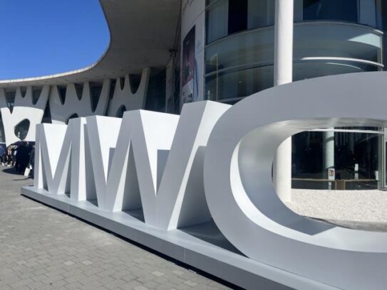 Navigating the Future: Humanizing AI and Connecting Everything – Insights from MWC 2024